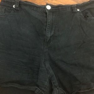 Super Comfortable Black Denim Shorts